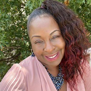 Meet your Posher, Tawana